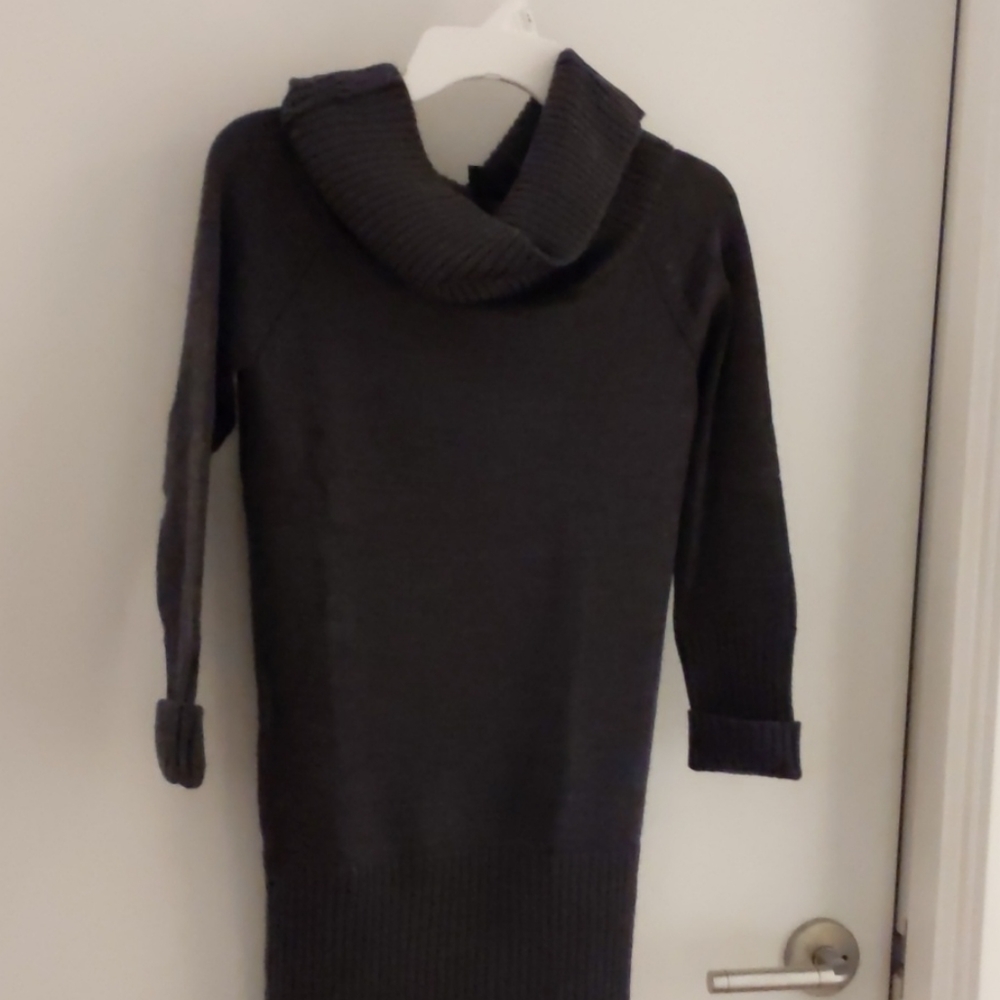 BCBG gray wool sweater